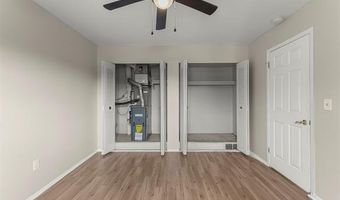 9993 Allen Pointe Dr, Allen Park, MI 48101