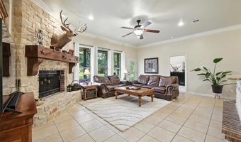 140 Miramar Cir, Weatherford, TX 76085