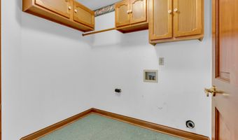 356 Southcreek Dr S, Indianapolis, IN 46217