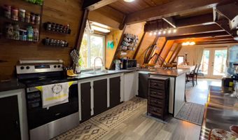 2063- A MARBLE VALLEY BASIN Rd, Addy, WA 99101