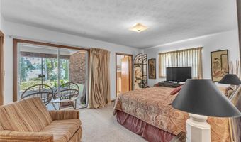 1940 ALICE Dr, Astor, FL 32102