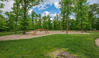 20305 SAVIN HILL Dr, Ashburn, VA 20147