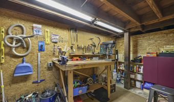 35 Summer St, Adams, MA 01220