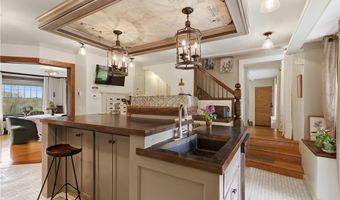 10 Hamilton Hl, Glocester, RI 02829