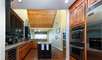 42 Rocky Mountain Pass, Adairsville, GA 30103