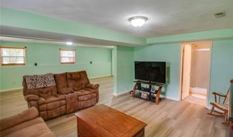 6302 Wenzel Rd, Alton, IL 62002
