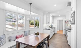 5668 Monte Verde Dr, Santa Rosa, CA 95409