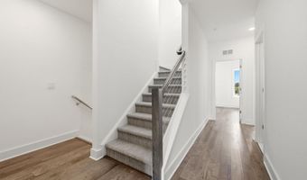 44824 TIVERTON Sq, Ashburn, VA 20147