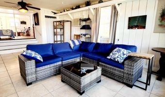 16 Pelican St, Alligator Point, FL 32346