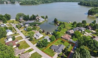 3854 Surfside Cir, Aurora, OH 44202