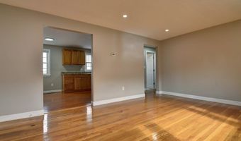 30 Trull St 2, Boston, MA 02125