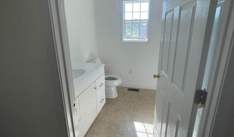 212 Cornfield Ln, Appomattox, VA 24522