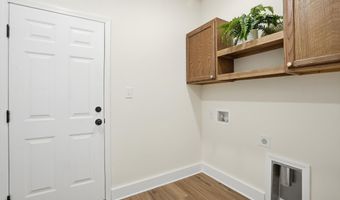 575 Sams Point Rd, Beaufort, SC 29907