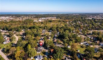 394 Long St, Amherst, OH 44001