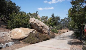 9522 Sage Hill Way, Escondido, CA 92026