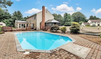 75 Brookside Pl, Cheshire, CT 06410