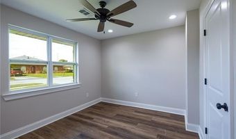 404 ALPACA Dr, Arabi, LA 70032