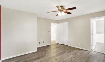 248 Eastview Dr, Bargersville, IN 46106