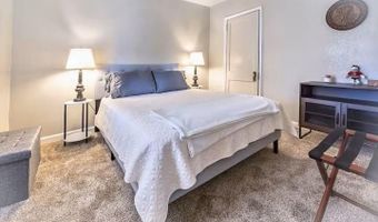1013 Kearney St, Atchison, KS 66002