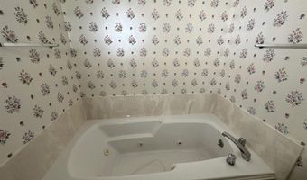 4406 Fourchon Dr, Baker, LA 70714