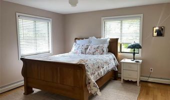 16 Pleasant View Dr, Little Compton, RI 02837