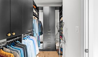 9750 WINDFLOWER Way, Bethesda, MD 20817