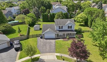 1 Regal Ct, Algonquin, IL 60102