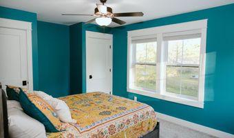 6800 Thornapple River Dr SE, Alto, MI 49302