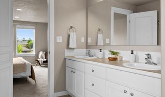 21278 SE Daylily Ave, Bend, OR 97702