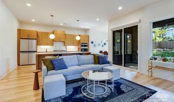 3110 Creighton Dr, Charlotte, NC 28205