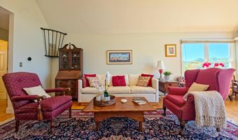 4 Mainstay Ln, Bourne, MA 02532