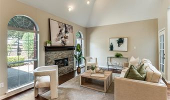 3840 Azure Ln, Addison, TX 75001