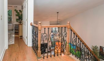 9900 BARSTON Ct, Alpharetta, GA 30022