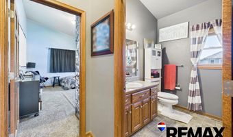 913 34th St, Cody, WY 82414