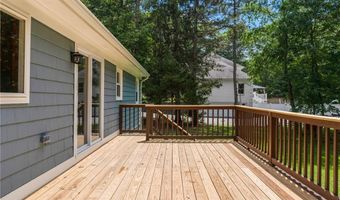 14 Bishop Hill Rd, Johnston, RI 02919
