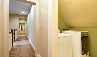 15 Justin Rd, East Greenwich, RI 02818