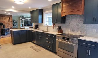 65 Hillwinds North Rd, Brattleboro, VT 05301
