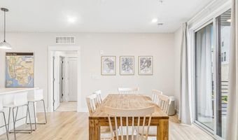 43795 TRANSIT Sq 202, Ashburn, VA 20147