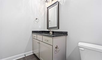 1953 ARMISTEAD Ln, Auburn, AL 36830