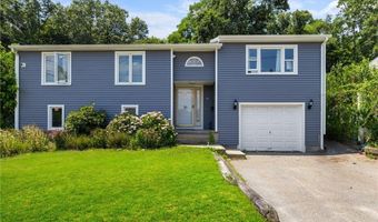 26 Rachela St, Johnston, RI 02919