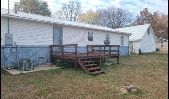 1202 N Holly St, Beebe, AR 72012