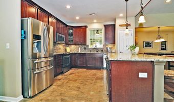 46 Rockland St, Barnegat, NJ 08005