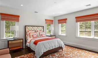20 Devonshire Ln, Amagansett, NY 11930