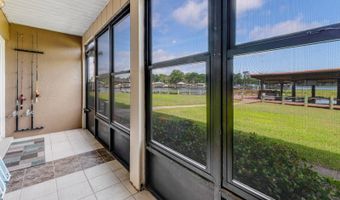 1640 Juno Trl 102A, Astor, FL 32102