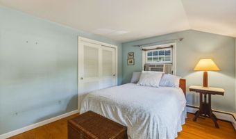 40 Vantana Dr, Bristol, CT 06010