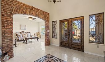 10728 Regina Dr, Socorro, TX 79927