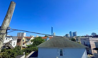 131 N CONGRESS Ave, Atlantic City, NJ 08401