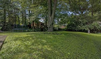 8614 BRAEBURN Dr, Annandale, VA 22003