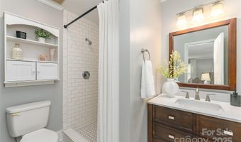 8229 Tifton Rd, Charlotte, NC 28226