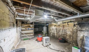 329 Ely St, Alma, MI 48801